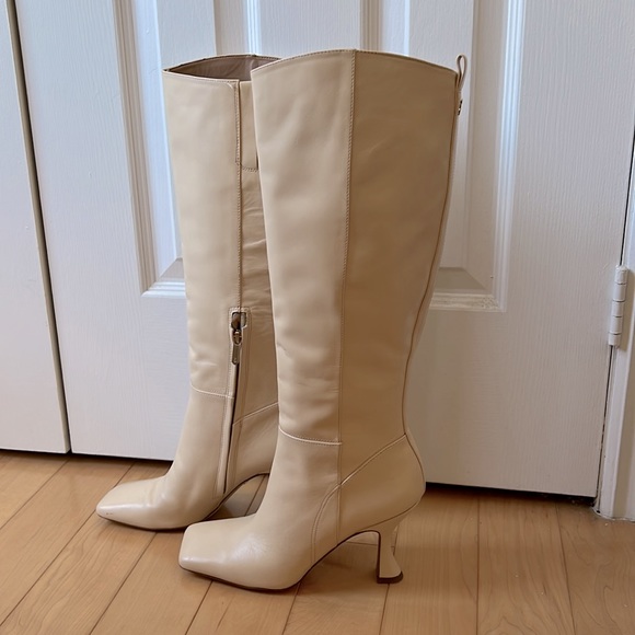 Sam Edelman Adi Boot in colour Eggshell - Picture 2 of 8